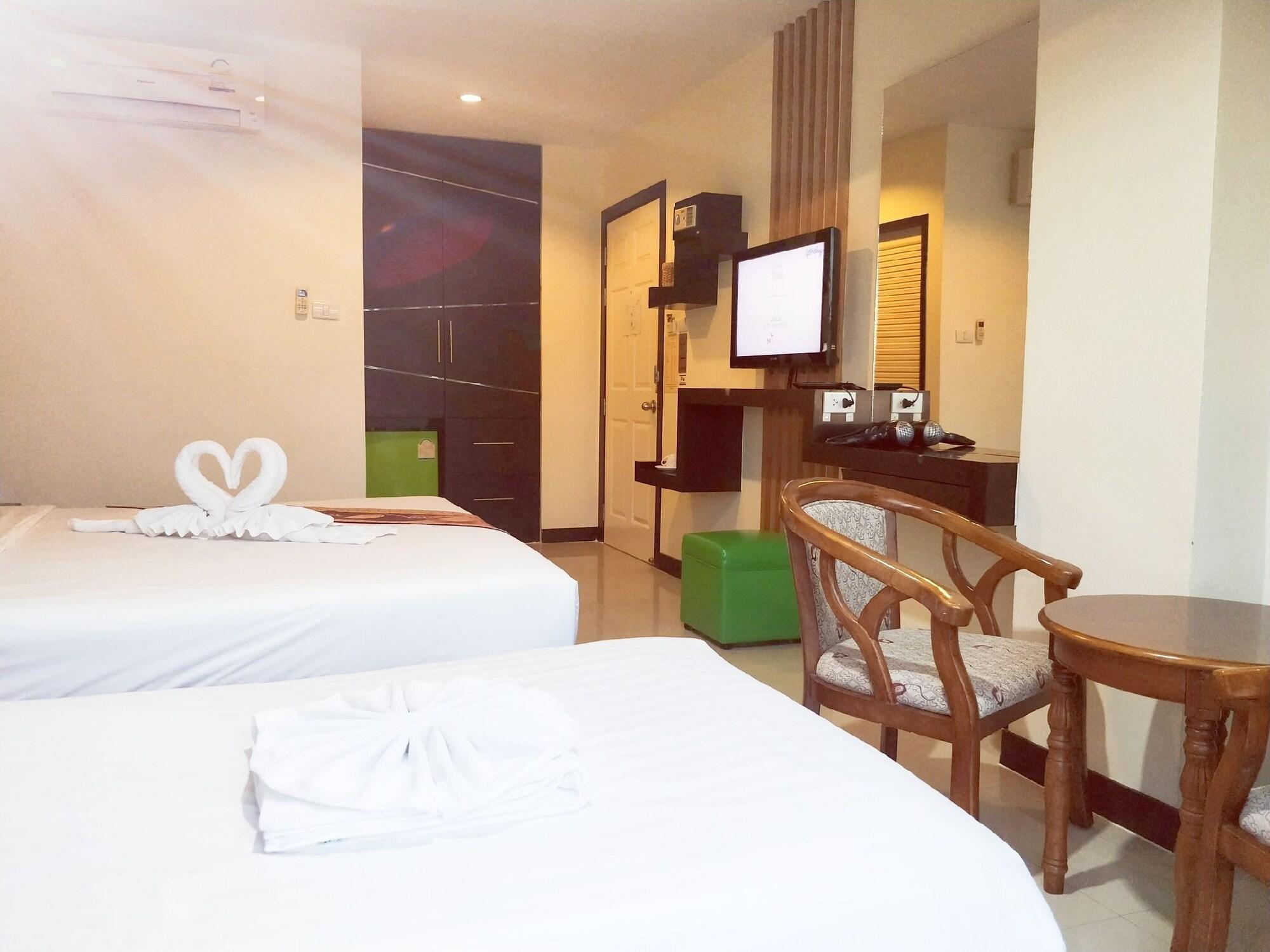 Pimrada Hotel Patong Extérieur photo