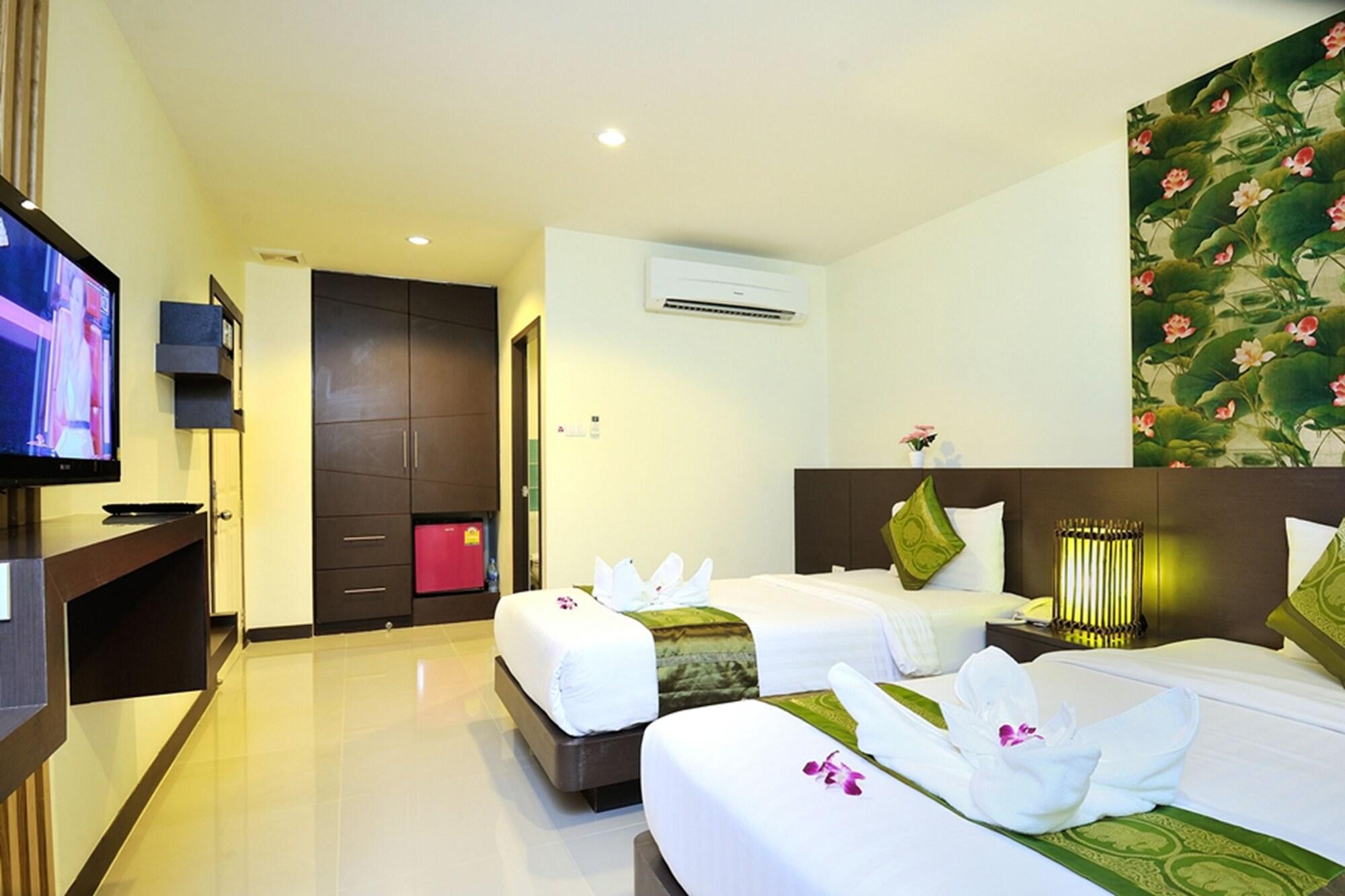 Pimrada Hotel Patong Extérieur photo
