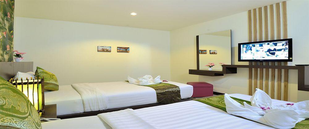 Pimrada Hotel Patong Extérieur photo