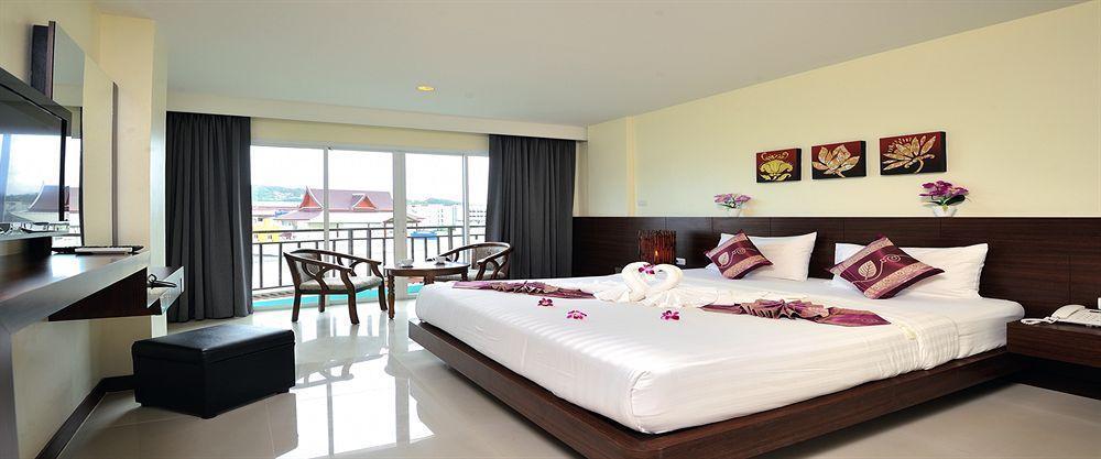 Pimrada Hotel Patong Extérieur photo